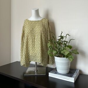 Max Studio ⎮ Lemon print blouse